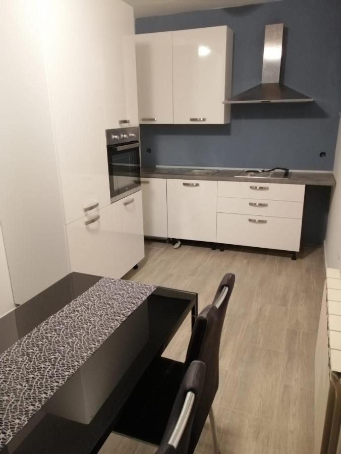 Apartmani Katerina Pula Exterior photo